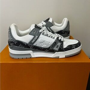 Louis Vuitton Monogram White and Gray Sneakers